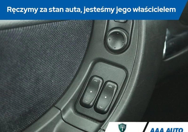 Opel Zafira cena 9000 przebieg: 257389, rok produkcji 2003 z Jasło małe 137